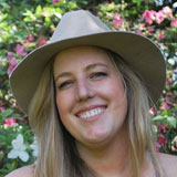 Headshot of Lauren Sabatier, Cincinnati Reiki Healer